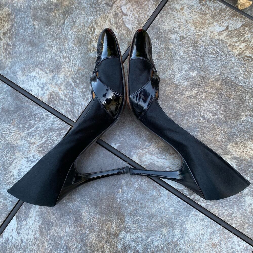 Fendi Black Satin & Patent Leather Stiletto Pumps Size 8.5 Luxury - Picture 6 of 9